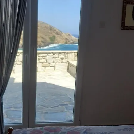 Appartement Balcony To Aegeon 4